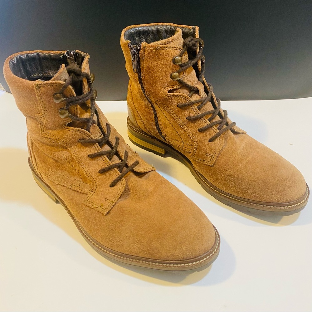 Bar III Whitaker Suede Brown Leather Boots - Size 7M/8.5W - Stylish & Versatile